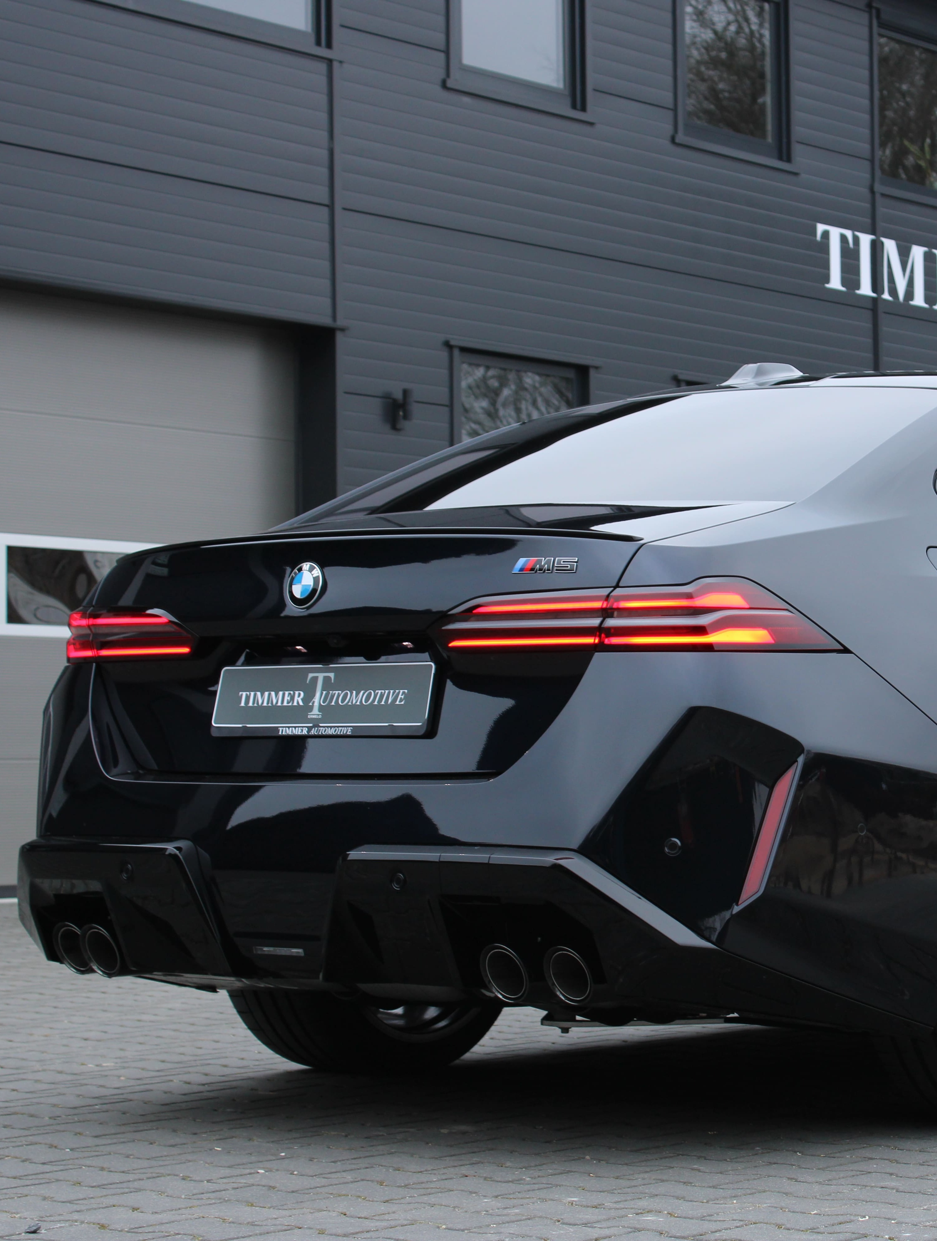 Header Image 6